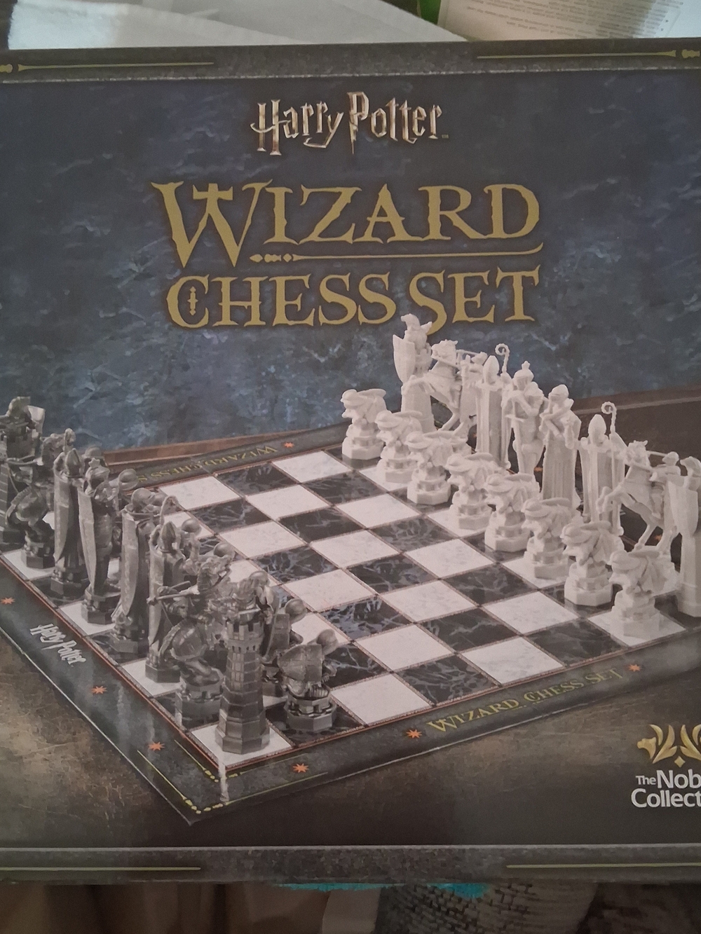 Warner Bros. Harry Potter Wizard Chess Set - Black & White Pieces